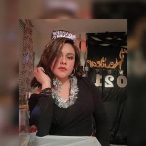 Meet your Posher, Keyla